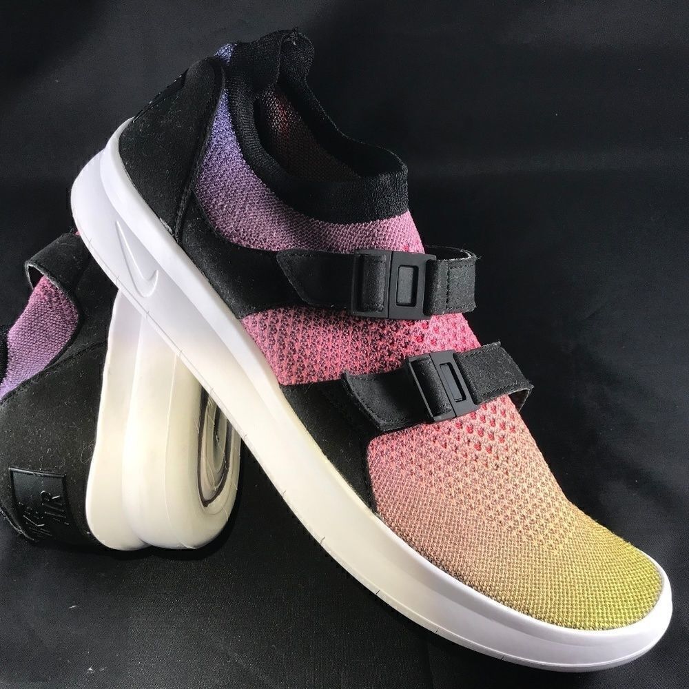 NIKE Men's Air Sockracer Flyknit PRM #898021-700